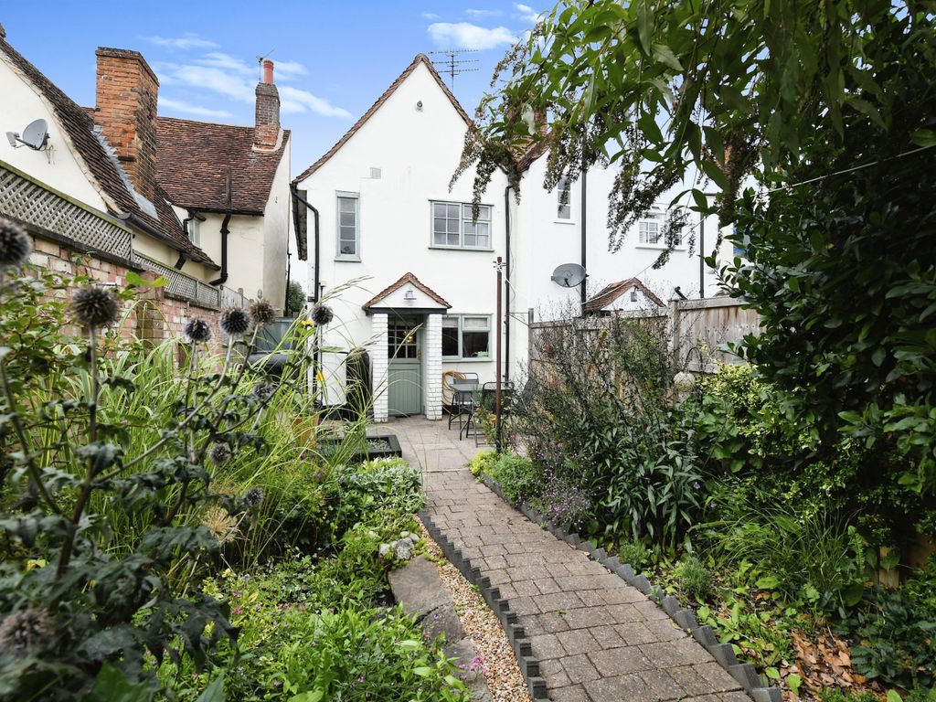 2 bed end terrace house for sale in Bradford Street, Braintree, Essex