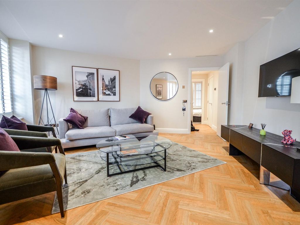 2 bed flat to rent in Harlequin Court, Tavistock Street, London WC2E