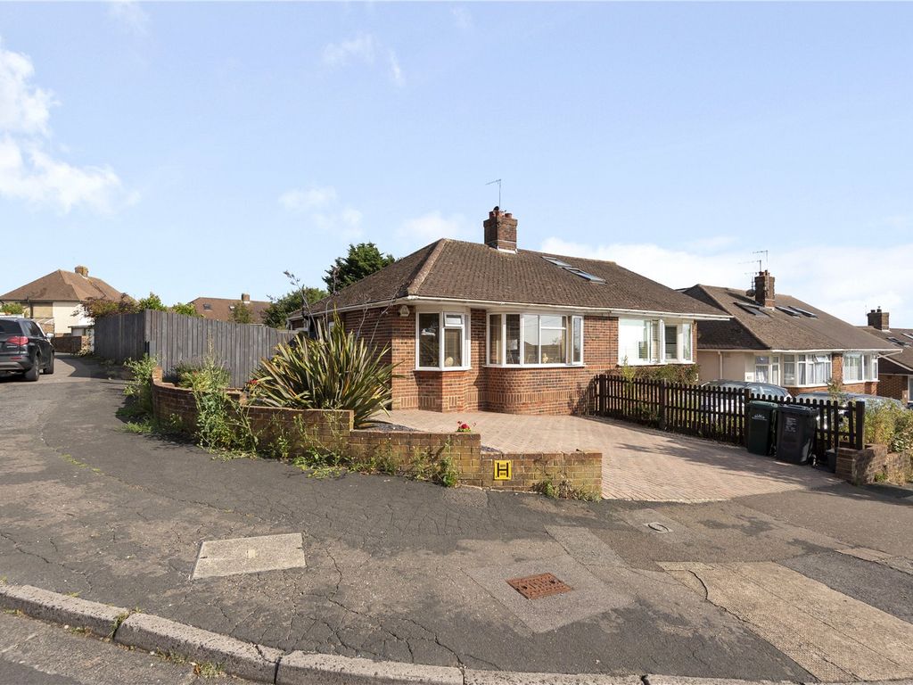 2 bed bungalow for sale in High Park Avenue, Hove, East Sussex BN3 Zoopla