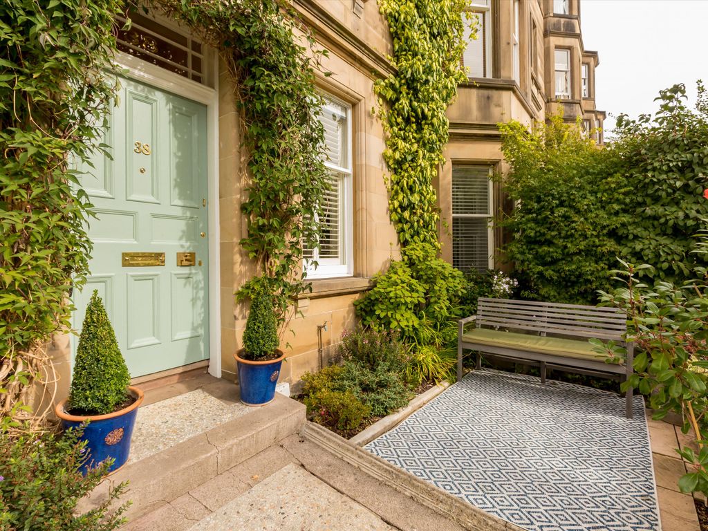 Strathearn Road, Edinburgh EH9  