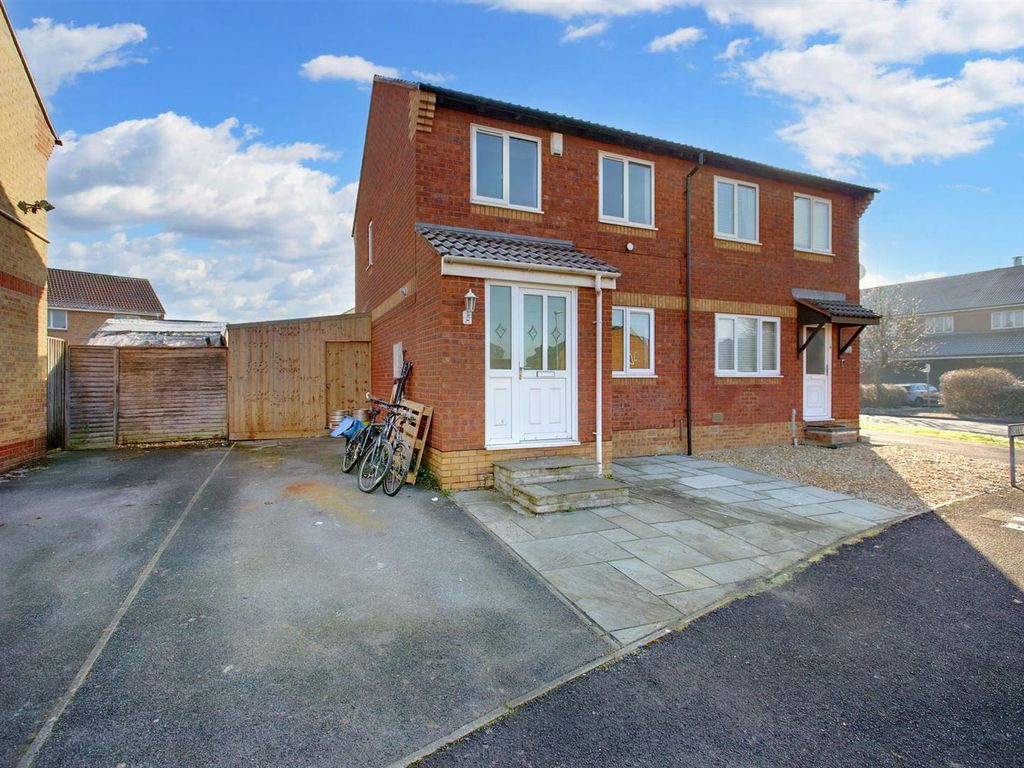 3 bed semidetached house for sale in Sully Close, Bridgwater TA6 Zoopla