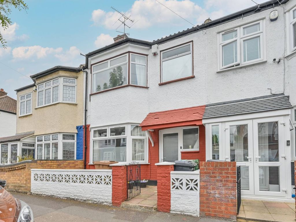 3 bed property for sale in Farmilo Road, Walthamstow, London E17 Zoopla