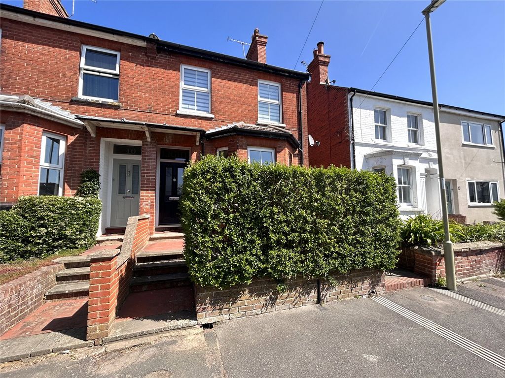 3 bed semidetached house for sale in Park Road, Aldershot, Hampshire