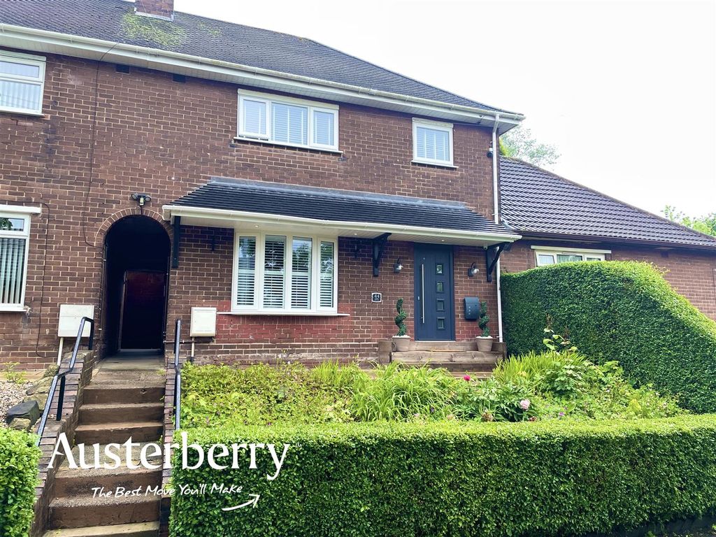 3 bed link detached house for sale in Irene Avenue, Tunstall, StokeOn