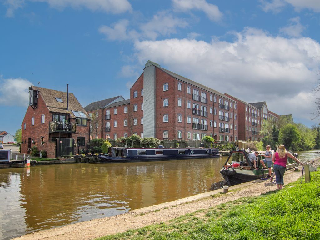 Chandley Wharf, Warwick CV34  