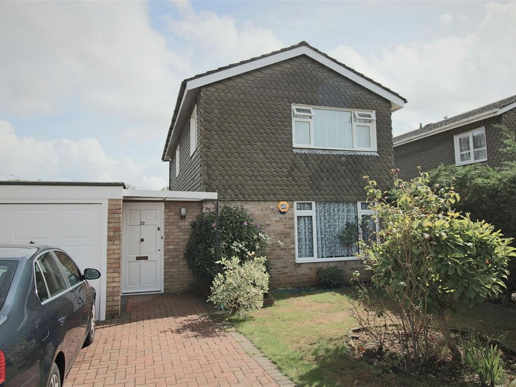 4 bed detached house for sale in Hardwick Road, Tilehurst, Reading RG30