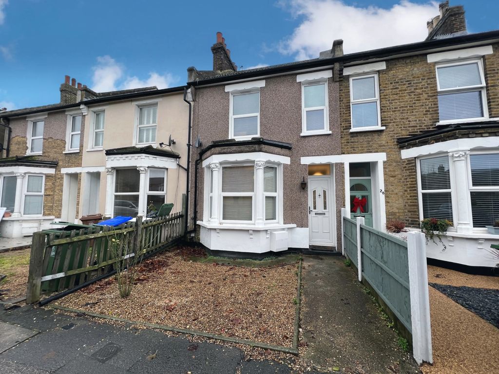 2 bed terraced house for sale in West Street, Bexleyheath DA7, £375,000