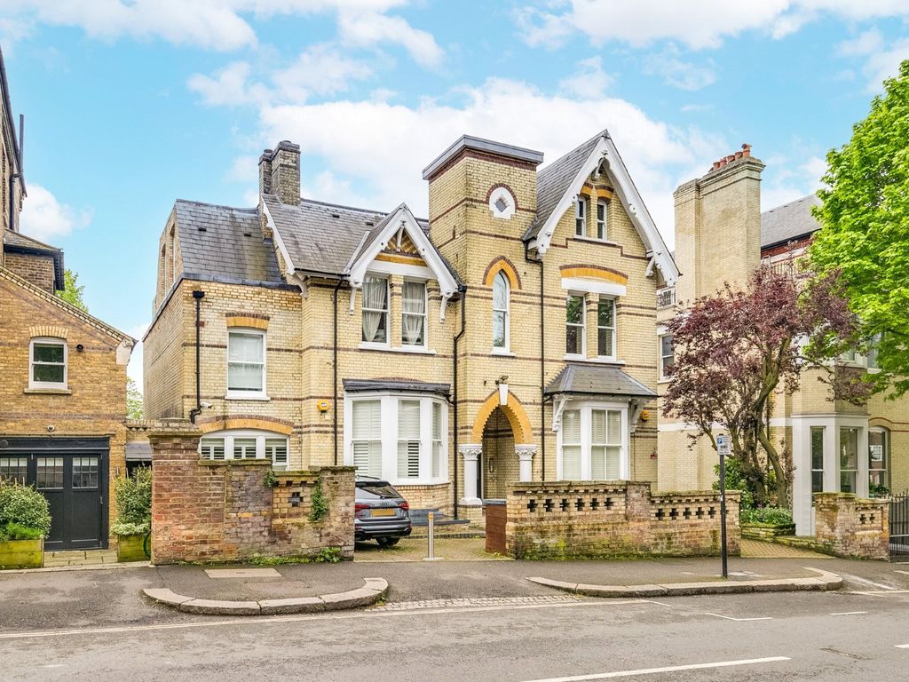 1 bed flat for sale in Arkwright Road, London NW3, £500,000 Zoopla