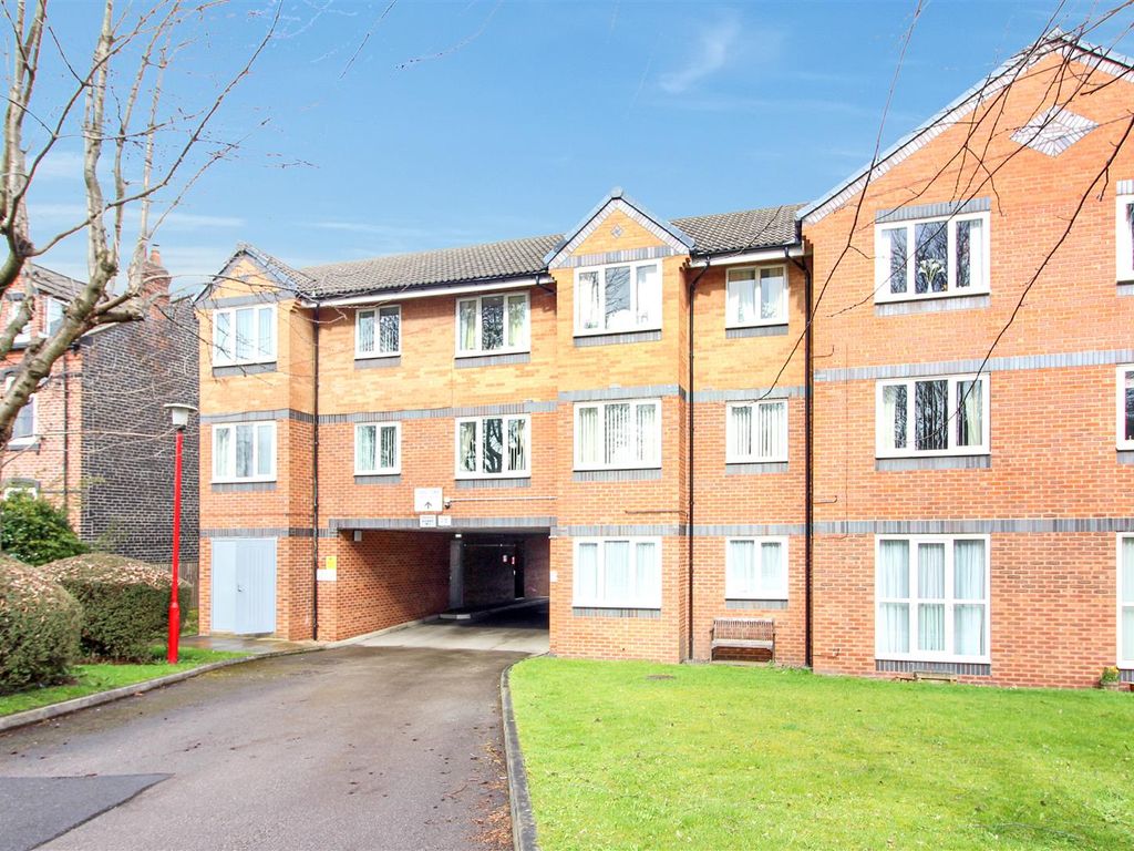 2 bed flat for sale in Sandbed Lawns, Crossgates, Leeds LS15 Zoopla
