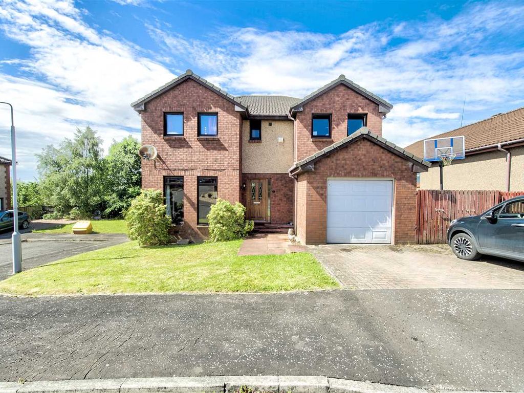 4 bed property for sale in Scotsmill Place, Hillend, Dunfermline KY11