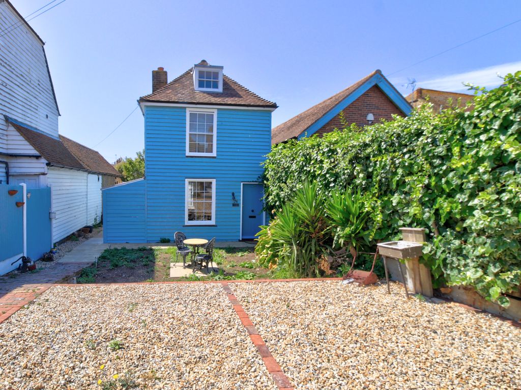 2 bed detached house for sale in Middle Wall, Whitstable CT5 Zoopla