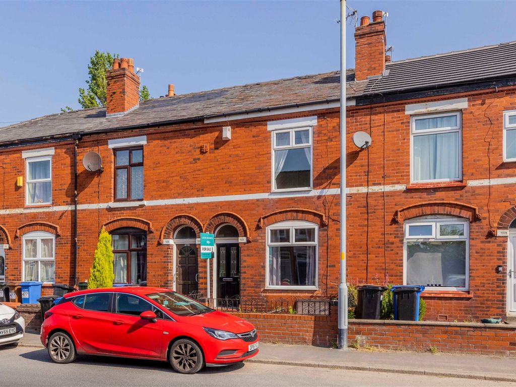 2 bed terraced house for sale in Hempshaw Lane, Offerton, Stockport