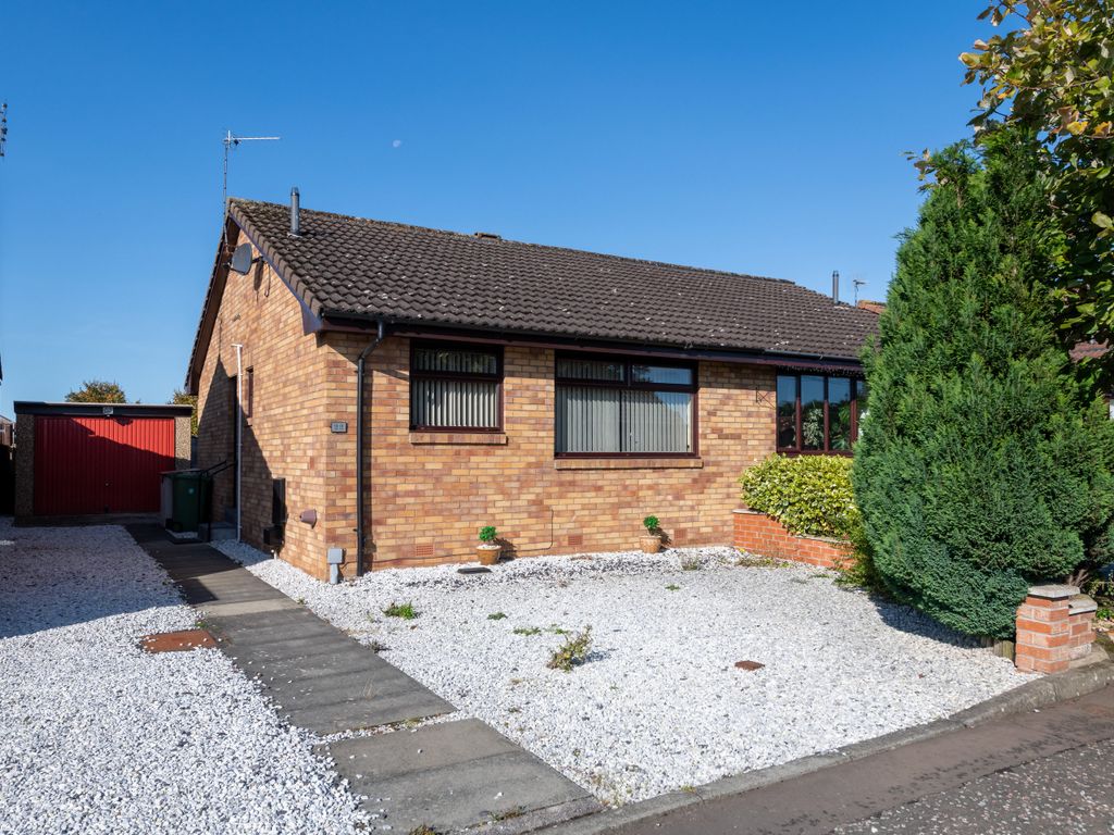 2 bed semidetached bungalow for sale in 22 Fleets Grove, Tranent EH33