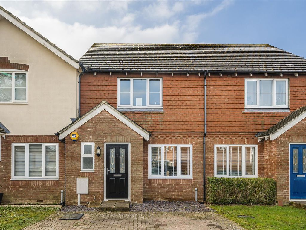 3 bed terraced house for sale in Heath Road, Coxheath, Maidstone ME17