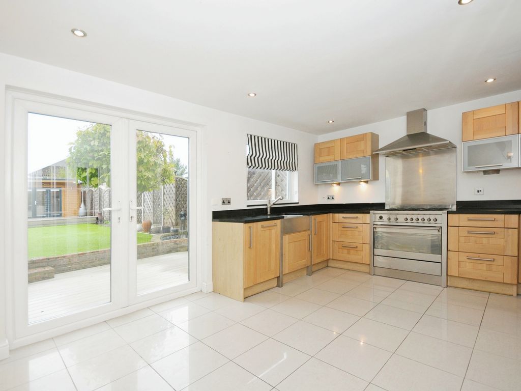 3 bed terraced house for sale in Footscray Road, London SE9, £580,000 Zoopla