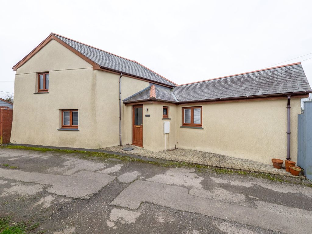 2 bed end terrace house for sale in Week St. Mary, Holsworthy EX22, £