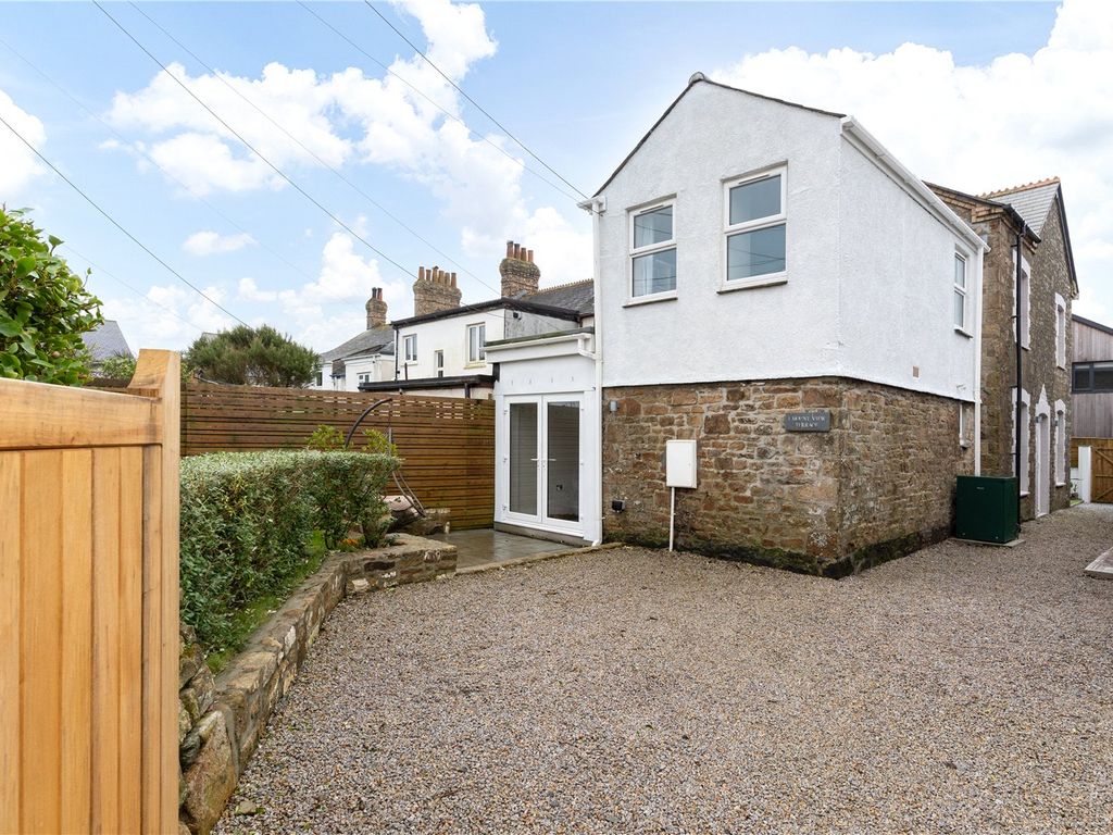 3 bed end terrace house for sale in Mount View Terrace, Marazion TR17