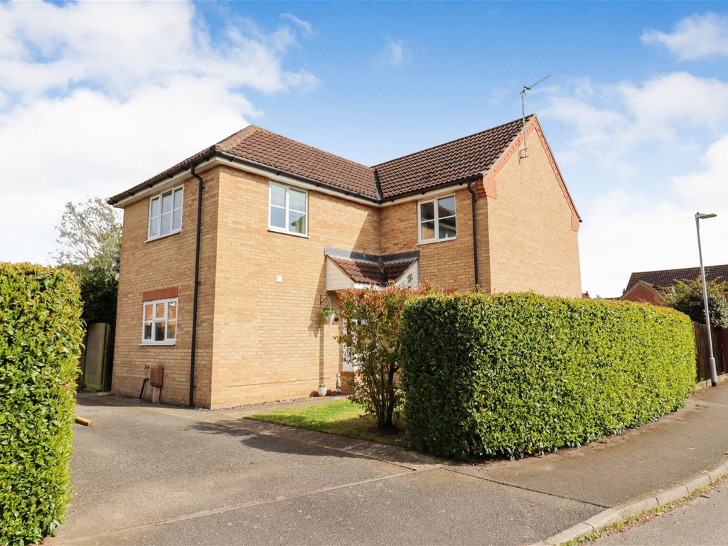 4 bed detached house for sale in West End Road, Laughton, Gainsborough