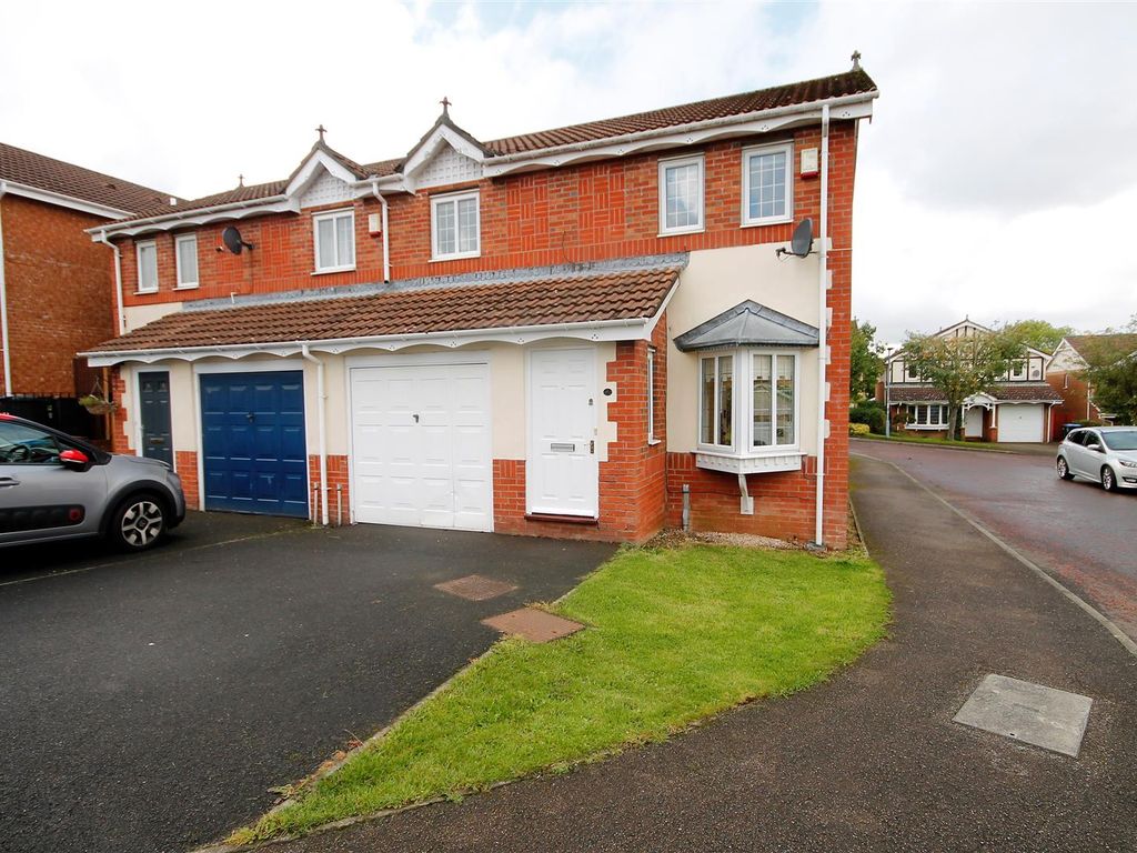 3 bed semidetached house for sale in Hedley Court, Bearpark, Durham