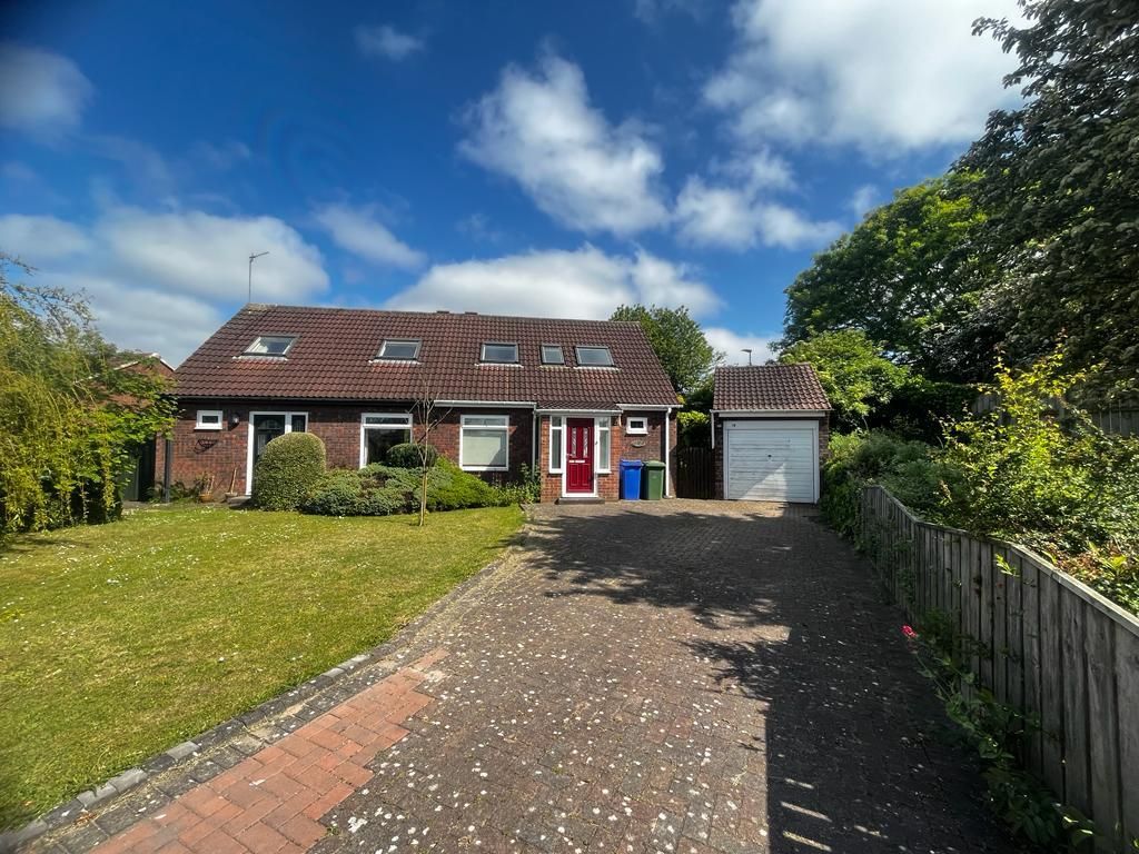 2 bed semidetached bungalow for sale in Woodkirk Close, Seghill