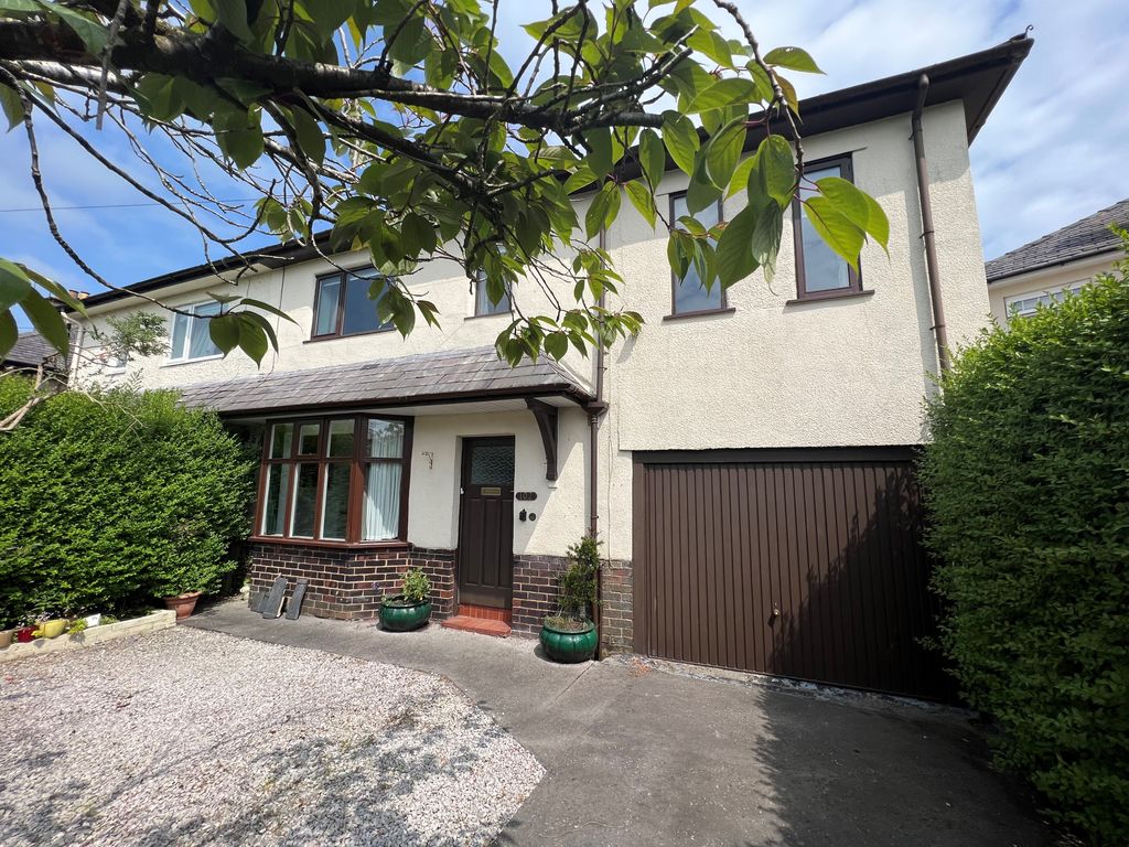 4 bed semidetached house for sale in Whinney Lane, Blackburn BB2 Zoopla