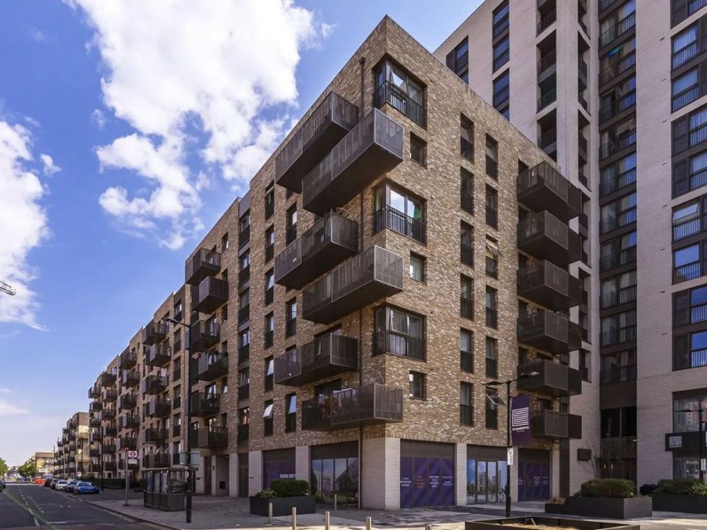 2 bed flat to rent in Alma Road, Ponders End, Enfield EN3 Zoopla