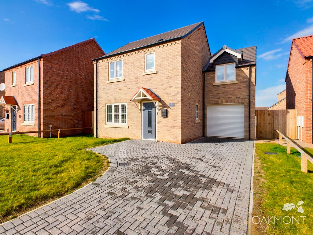 3 bed detached house for sale in Redwood Close, Holbeach, Spalding PE12