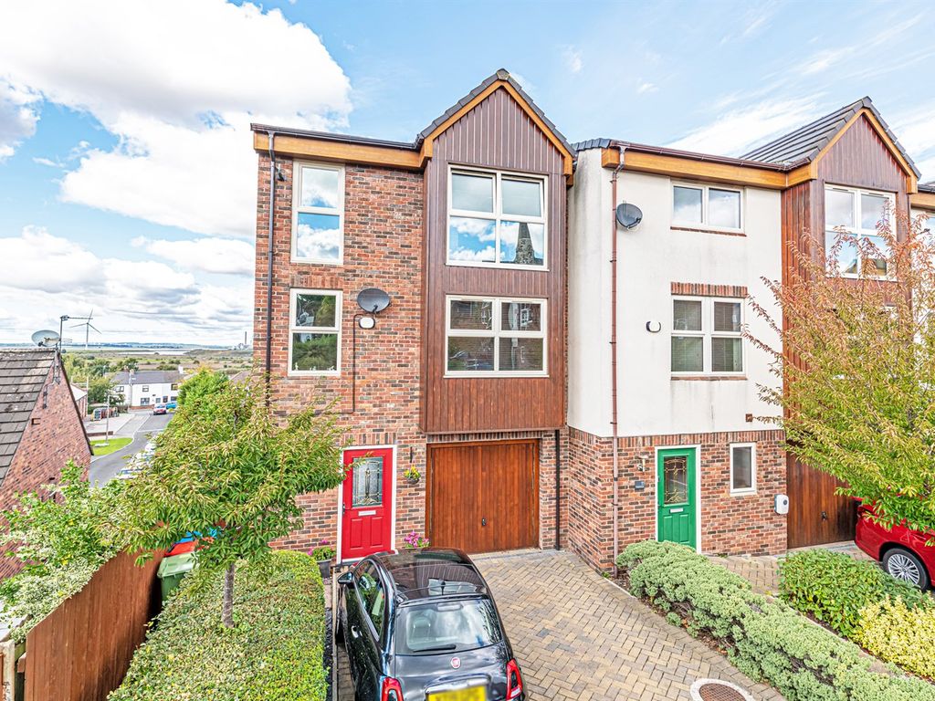 3 bed town house for sale in The Rock Court, Frodsham WA6 Zoopla