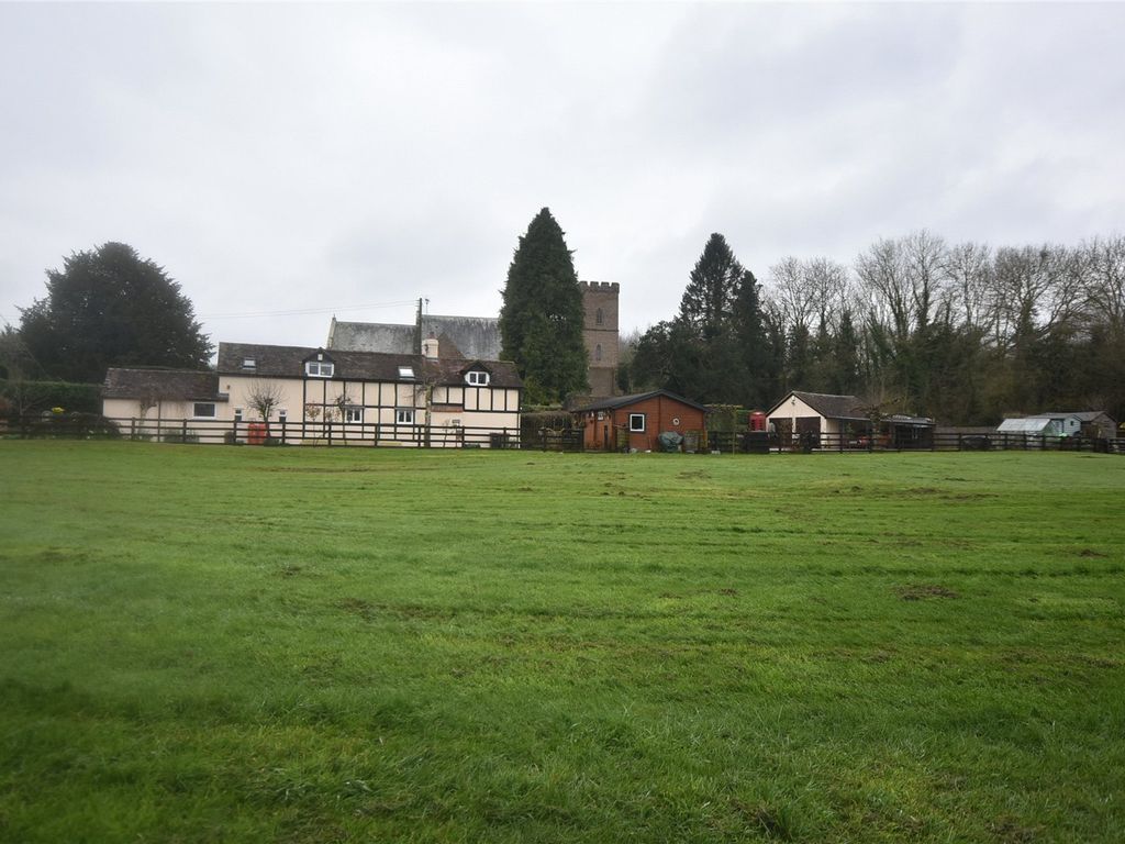 3 bed detached house for sale in Ashperton, Ledbury, Herefordshire HR8
