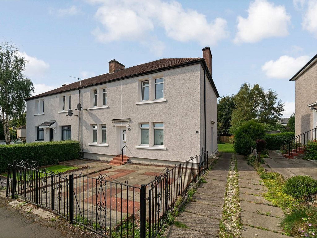 2 bed flat for sale in Kelton Street, Sandyhills, Glasgow G32, £130,000