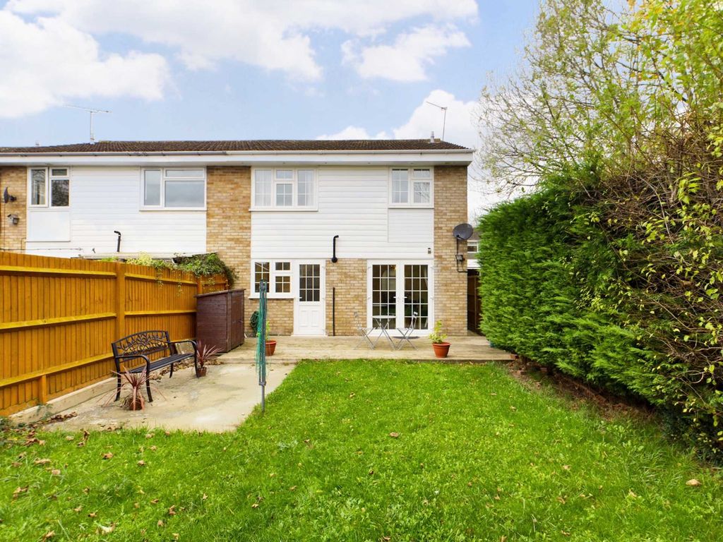 Parr Crescent Hemel Hempstead HP2  