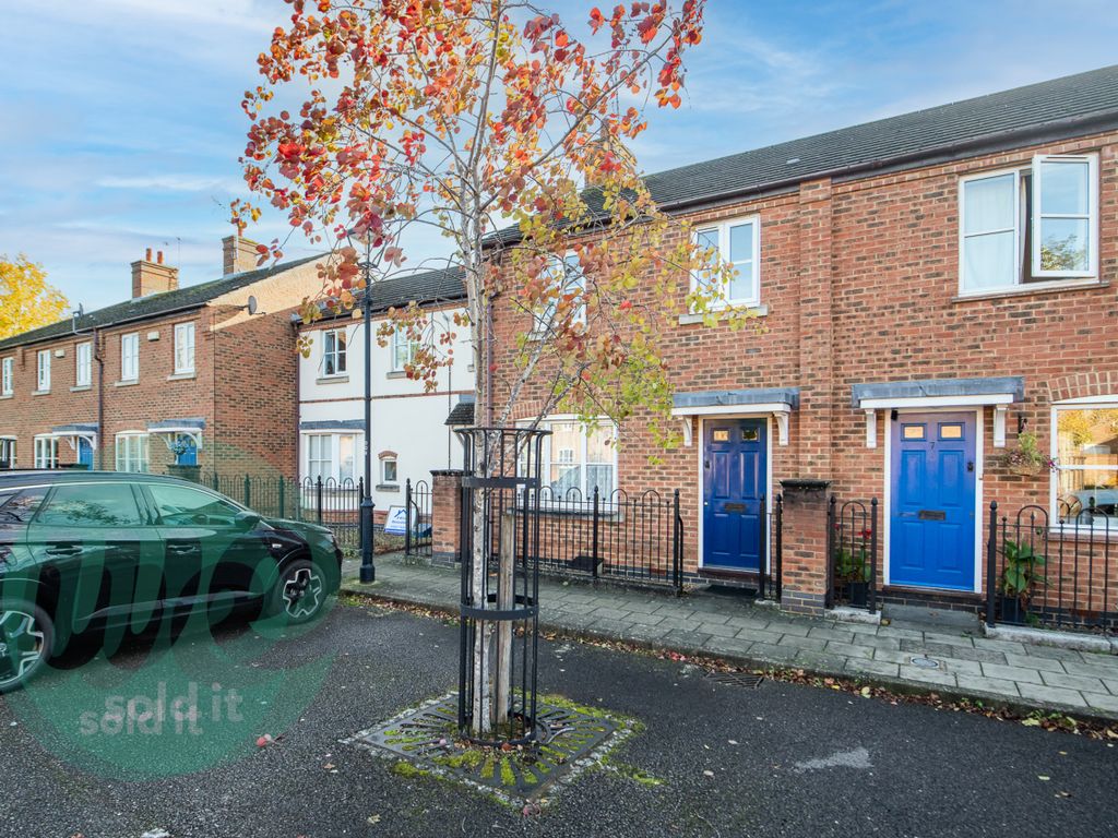 Windmill Close Aylesbury HP19  