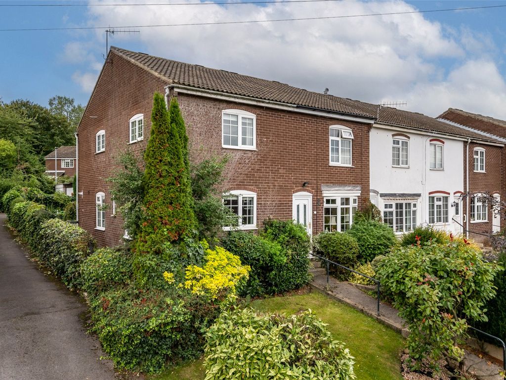 2 bed end terrace house for sale in Peterhouse Drive, Otley, West