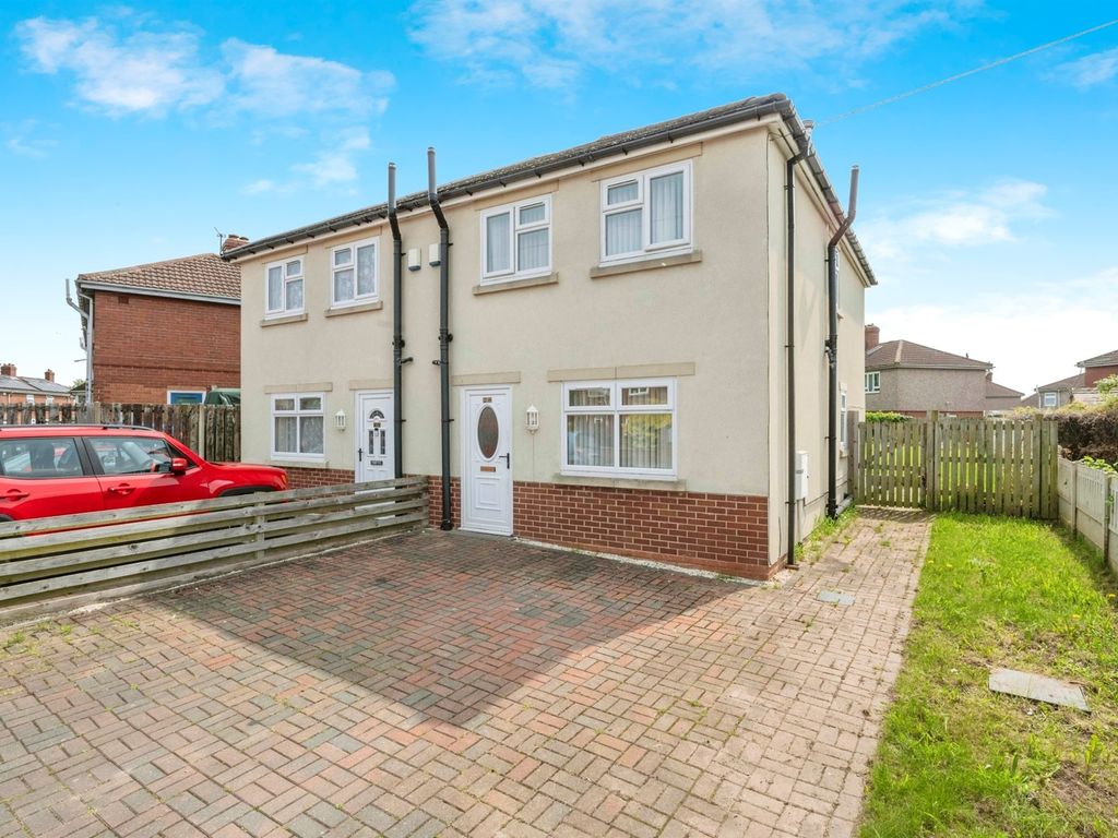 3 bed semidetached house for sale in Westfield Crescent, Thurnscoe