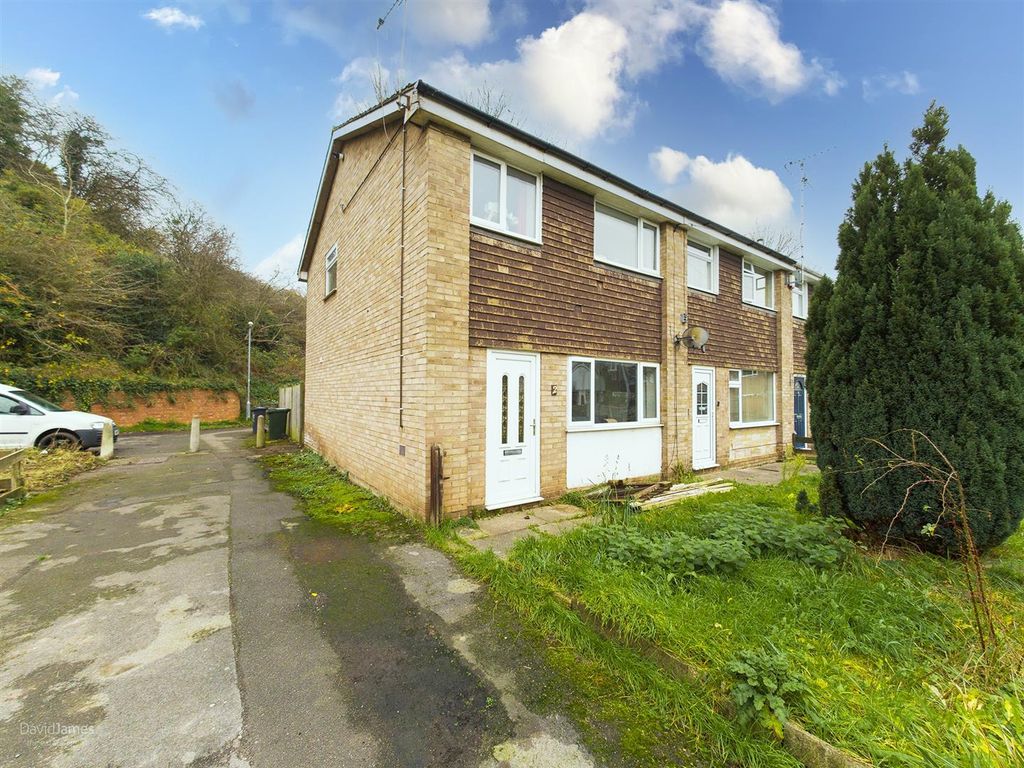 Ebony Walk, Nottingham NG3