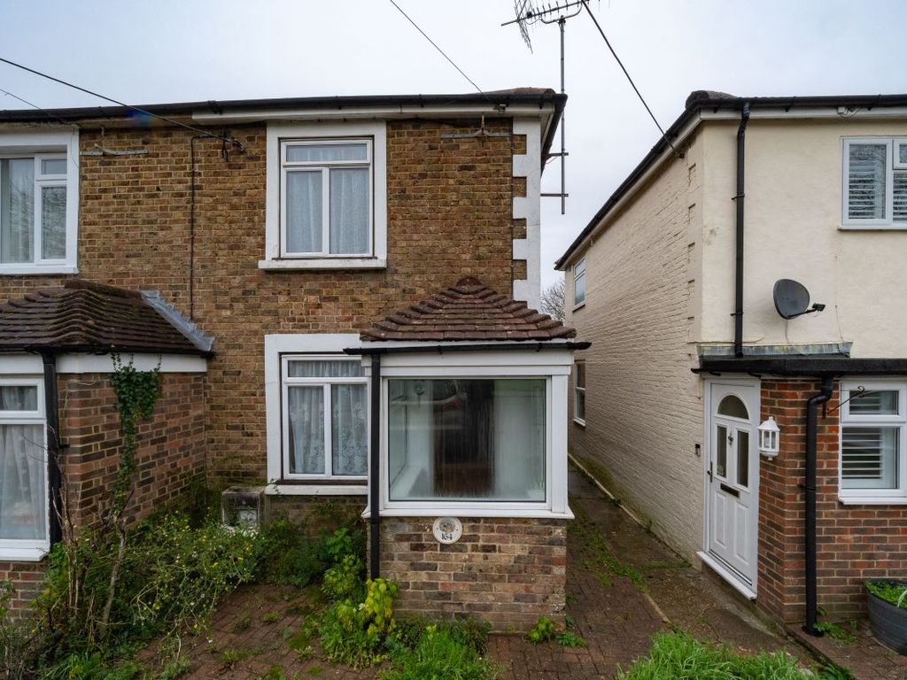 3 bed semidetached house for sale in 164 Leylands Road, Burgess Hill