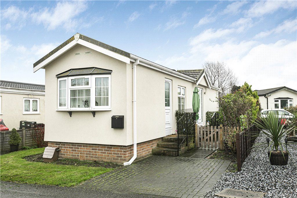 2 bed bungalow for sale in Bourne Avenue, Penton Park, Chertsey, Surrey