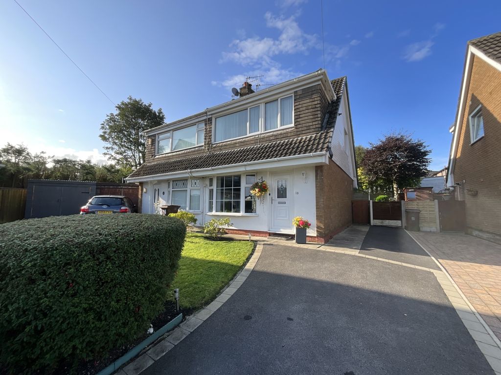 3 bed semidetached house for sale in 18, Waidshouse Close, Nelson BB9