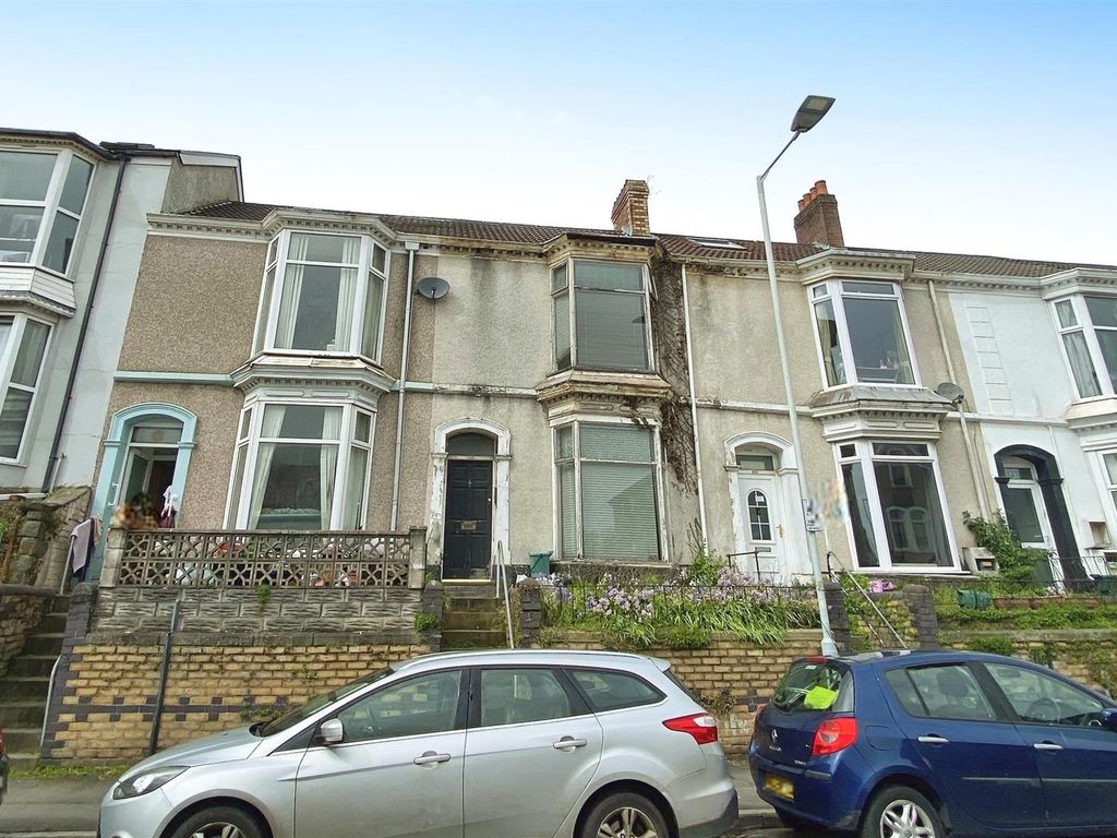 3 bed terraced house for sale in King Edwards Road, Swansea SA1, £