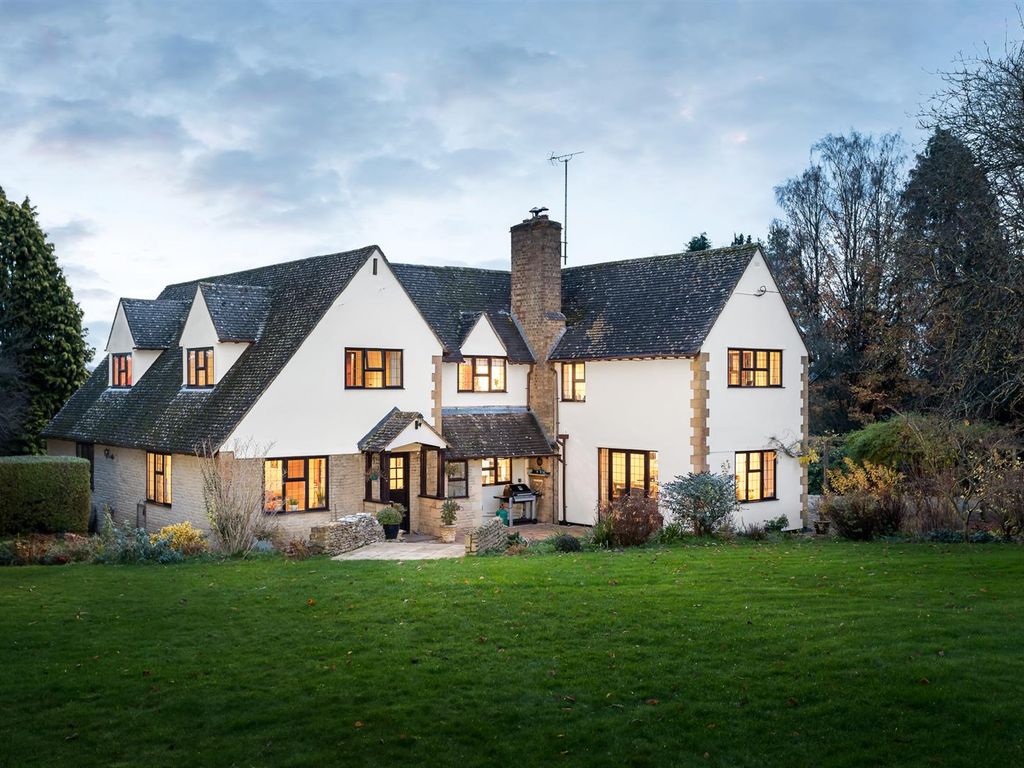 5 bed detached house for sale in Perrotts Brook, Cirencester GL7 Zoopla