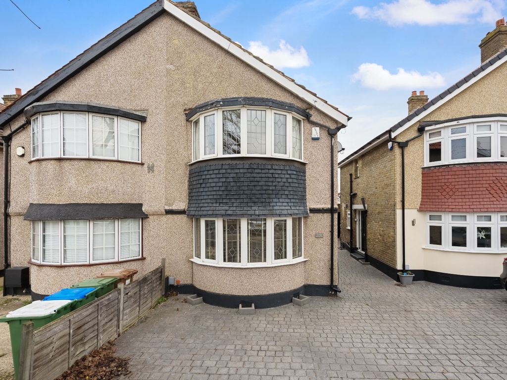 3 bed semidetached house for sale in Swanley Road, Welling, Kent DA16