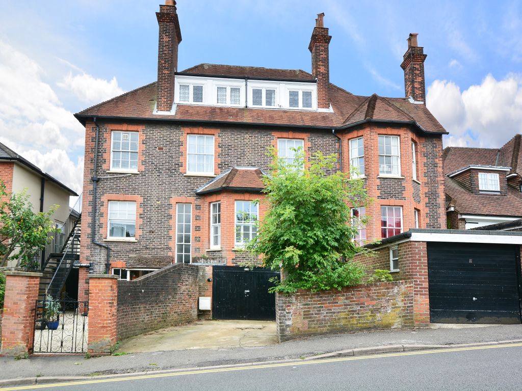 Studio to rent in Semaphore Road, Guildford, Surrey GU1 Zoopla