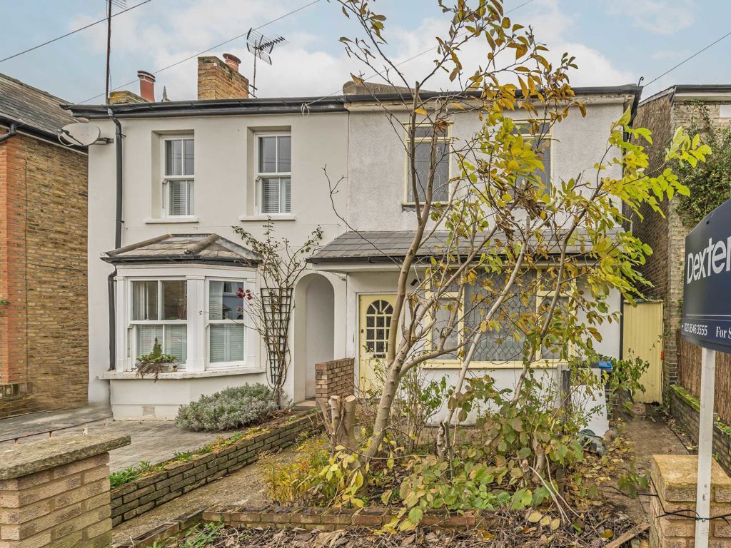 3 bed semidetached house for sale in Richmond Park Road, Kingston Upon