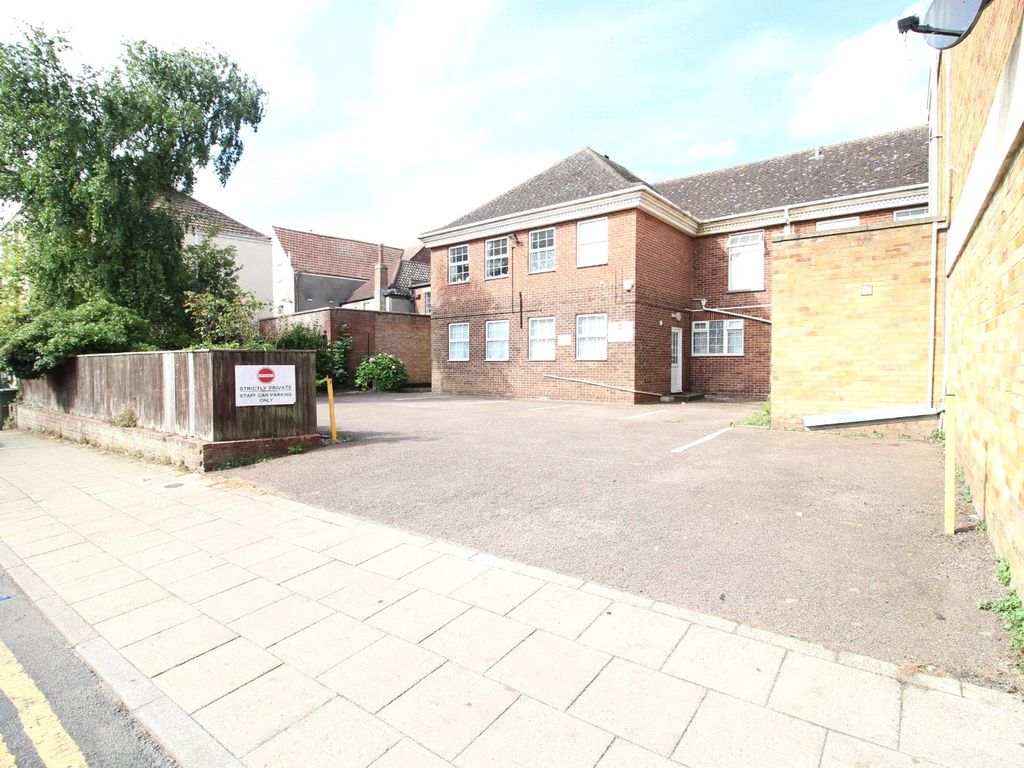 1 bed flat to rent in King Street, Great Yarmouth, Norfolk NR30, £625