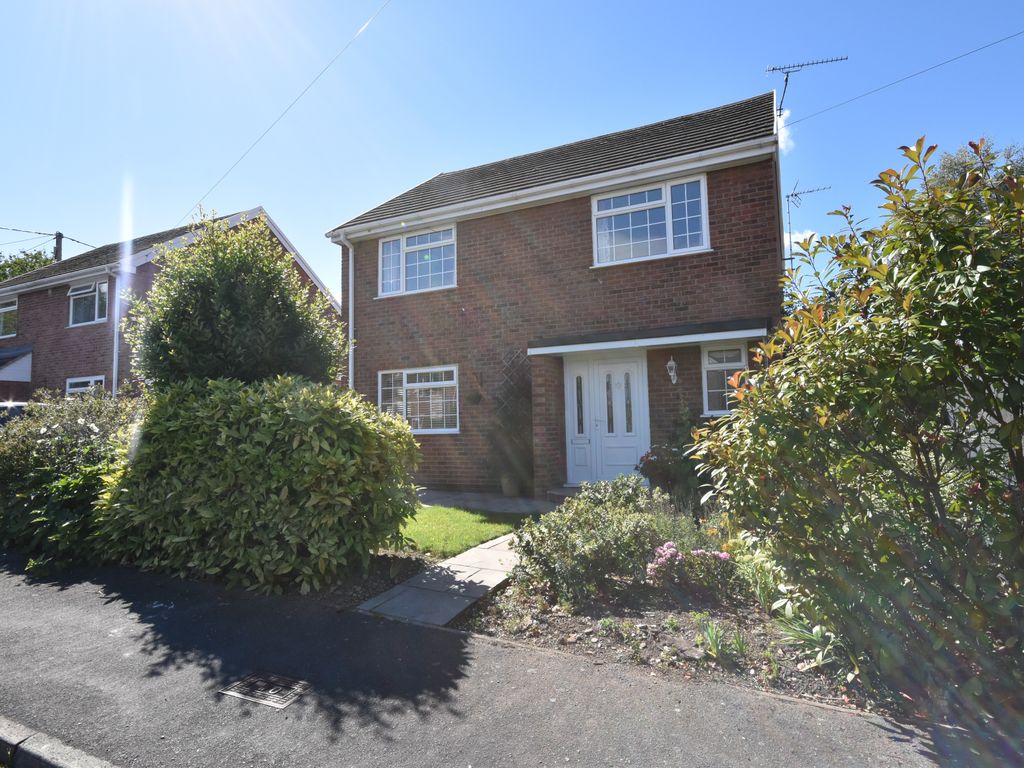 4 bed detached house for sale in Cedar Close, Marford LL12 Zoopla