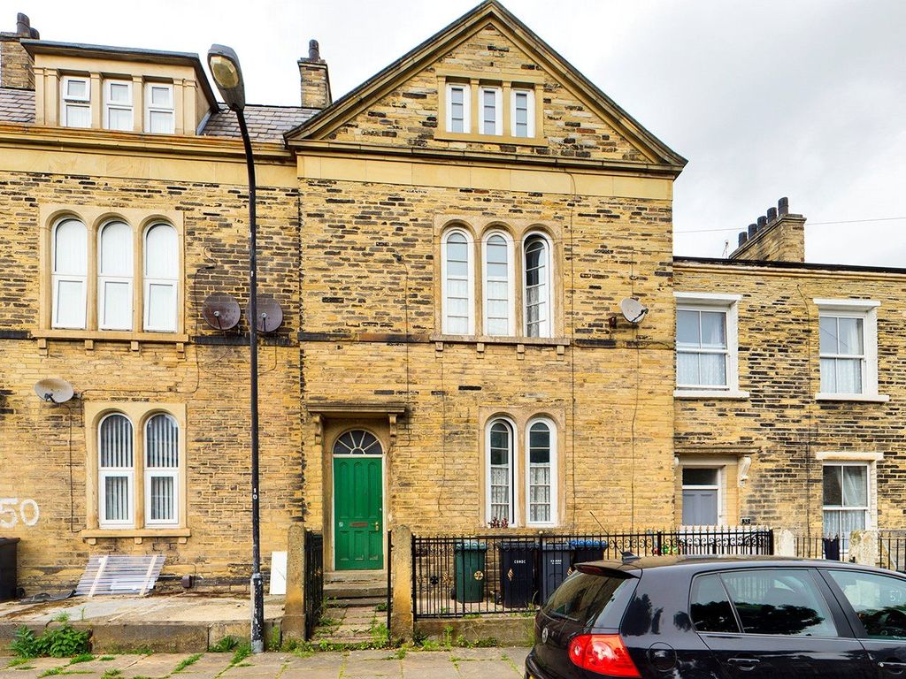 5 bed terraced house for sale in Hanover Square, Bradford, West