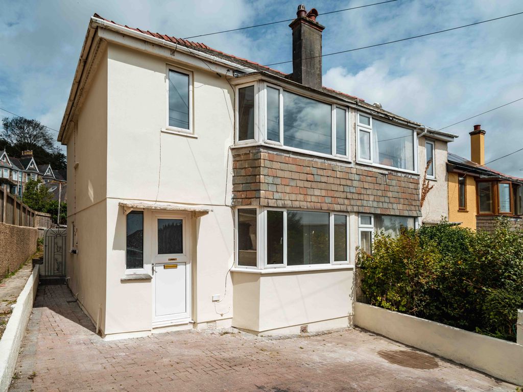 3 bed end terrace house for sale in Kenstella Road, Newlyn TR18, £