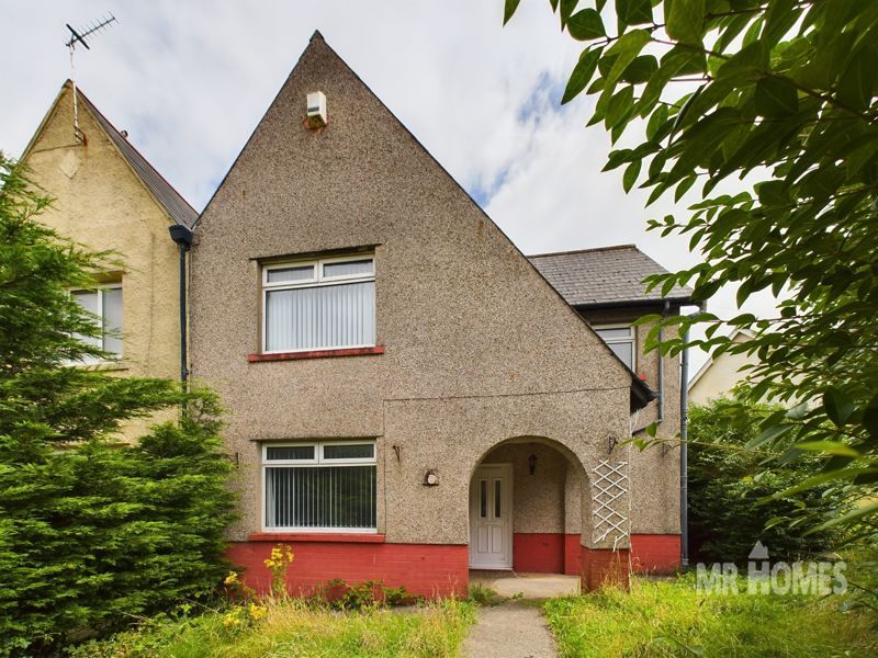 3 bed semidetached house for sale in Macdonald Road, Cardiff CF5, £