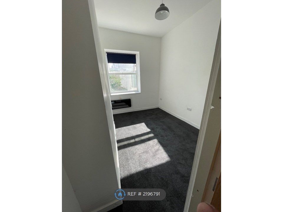 1 bed flat to rent in Egremont, Wallasey CH44, £550 pcm Zoopla