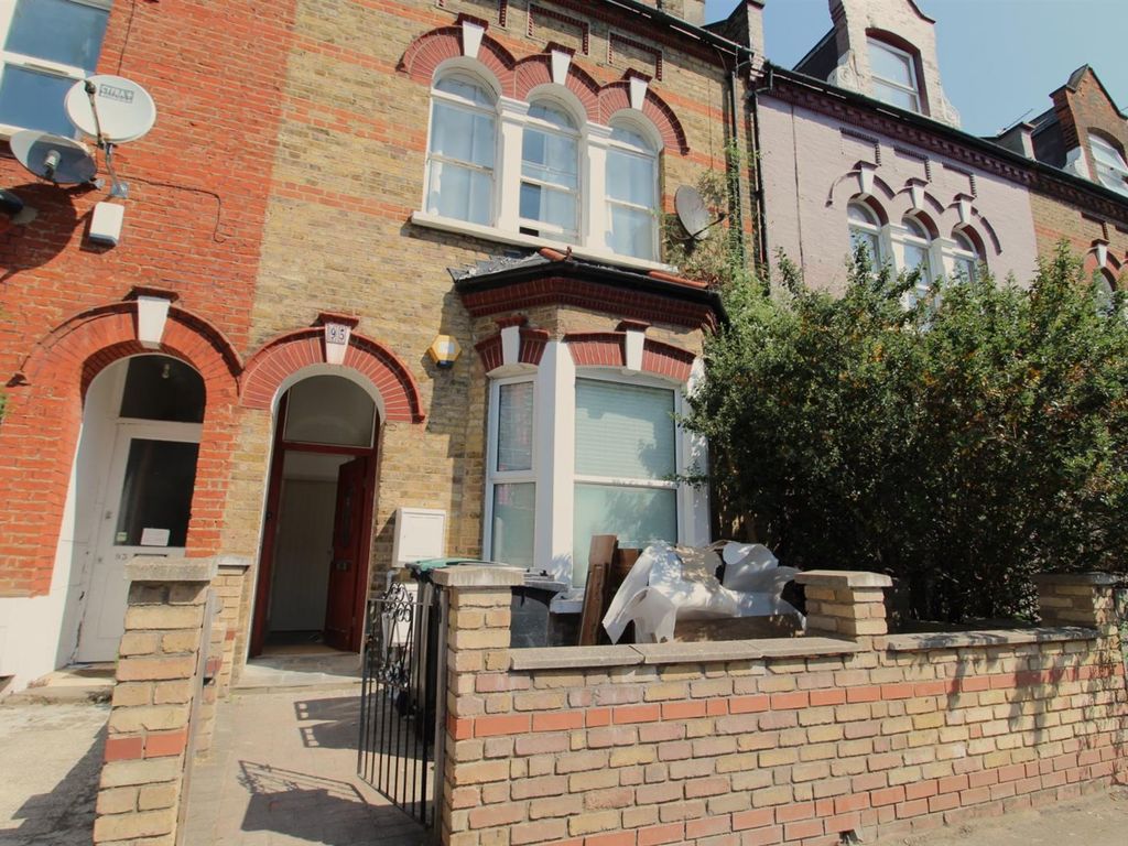 2 bed flat to rent in Hampden Road, Turnpike Lane N8 Zoopla